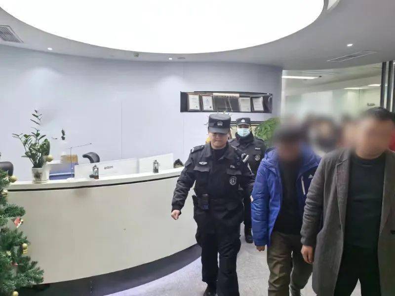 应聘外汇“操盘手”？当心诈骗新陷阱！