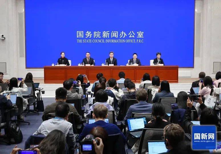 国家奖学金提高至1万元！“你只管读书，剩下的交给国家！”