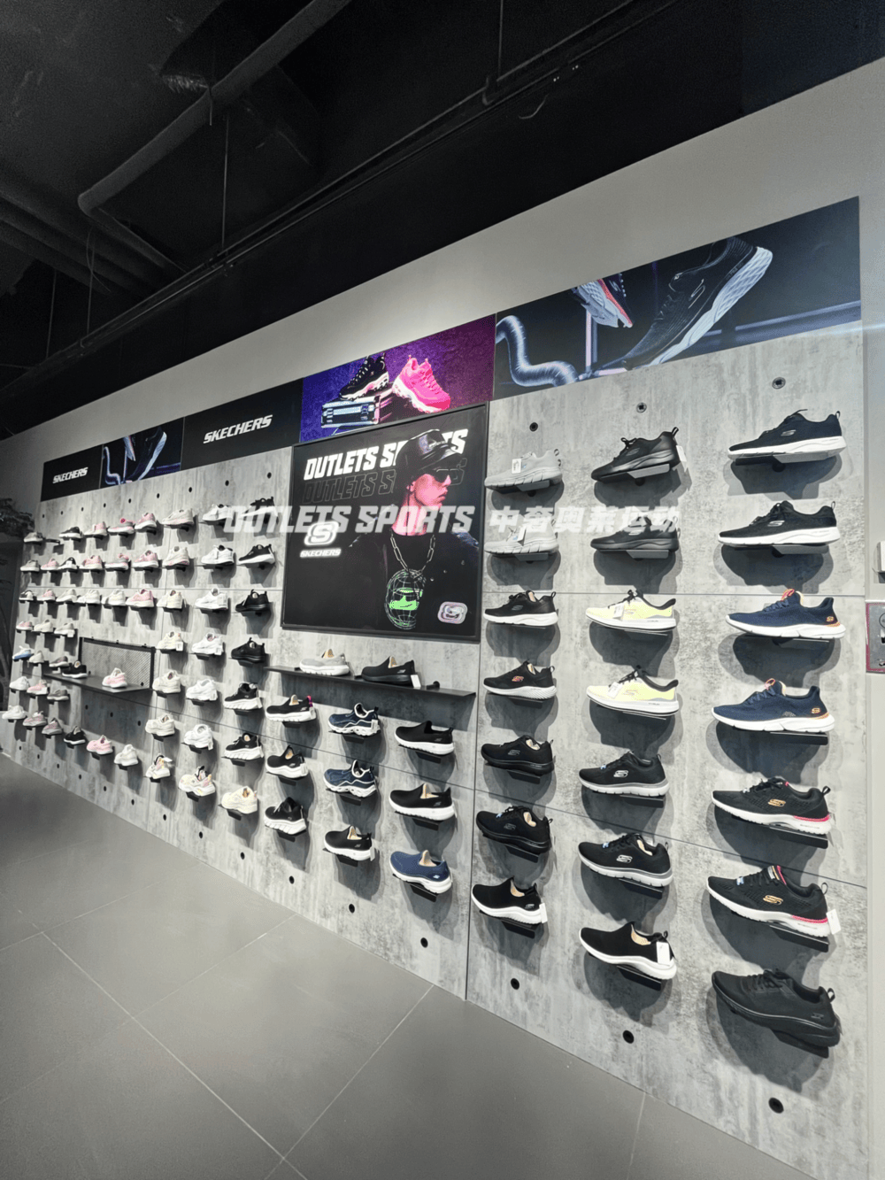 耐克阿迪达斯折扣店的回本周期分析