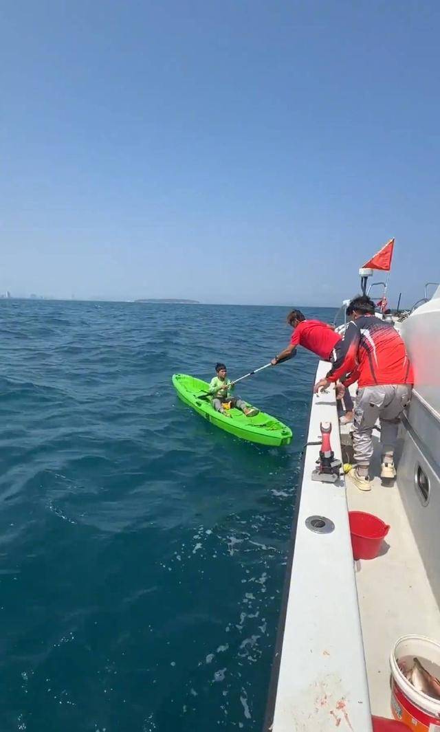 “海南漂流小孩哥”被扒出“调皮黑历史”？知情人回应