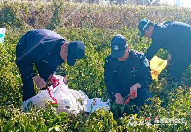 新疆一派出所所长因公牺牲，辖区97岁老人执意下楼送行